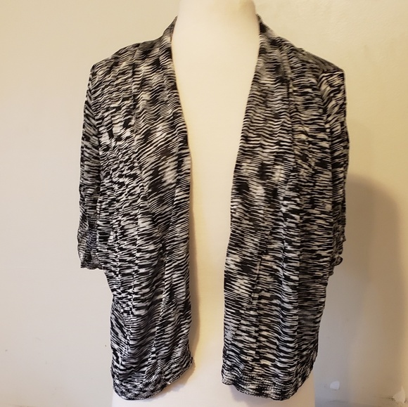 Lane Bryant Sweaters - Lane Bryant Plus Size Shrug/Bolero Sz 26/28